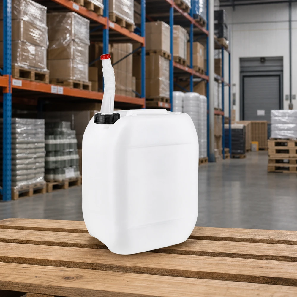 Kanister 10 Liter mit Auslaufrohr Flex Robuster Industriekanister 10 L mit Flex-Auslaufrohr und schwarzem Schraubdeckel im Großlager