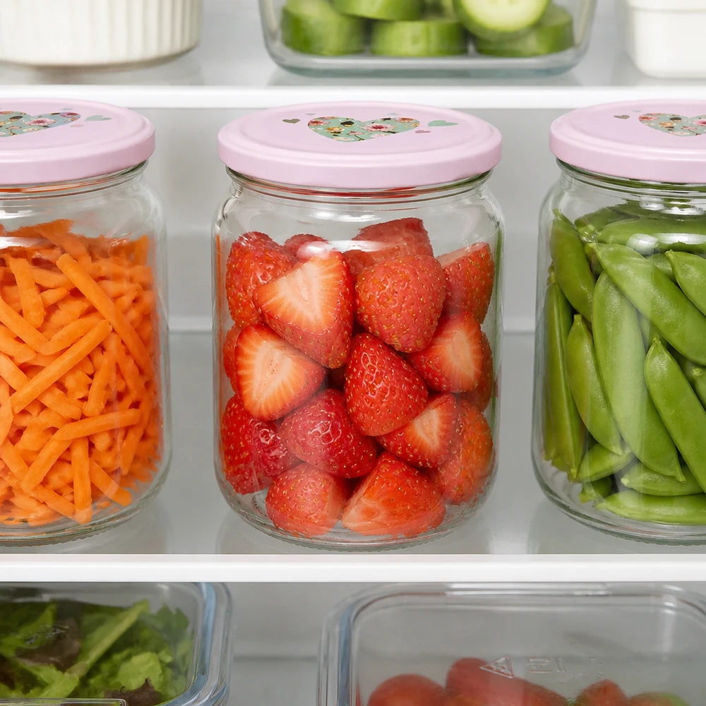 Glasdosen mit rosa BasicSeal Deckeln Herz für frisches Obst und Gemüse im Kühlschrank organisiert