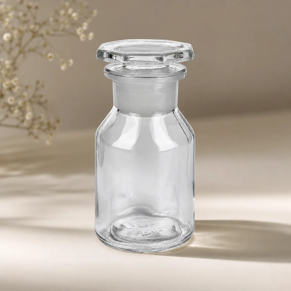 Steilbrustflasche 50ml klar Weithals Glasstopfen Steilbrustflasche 50ml mit breiter Öffnung und Glasstopfen ideal zur Aufbewahrung von Pulvern
