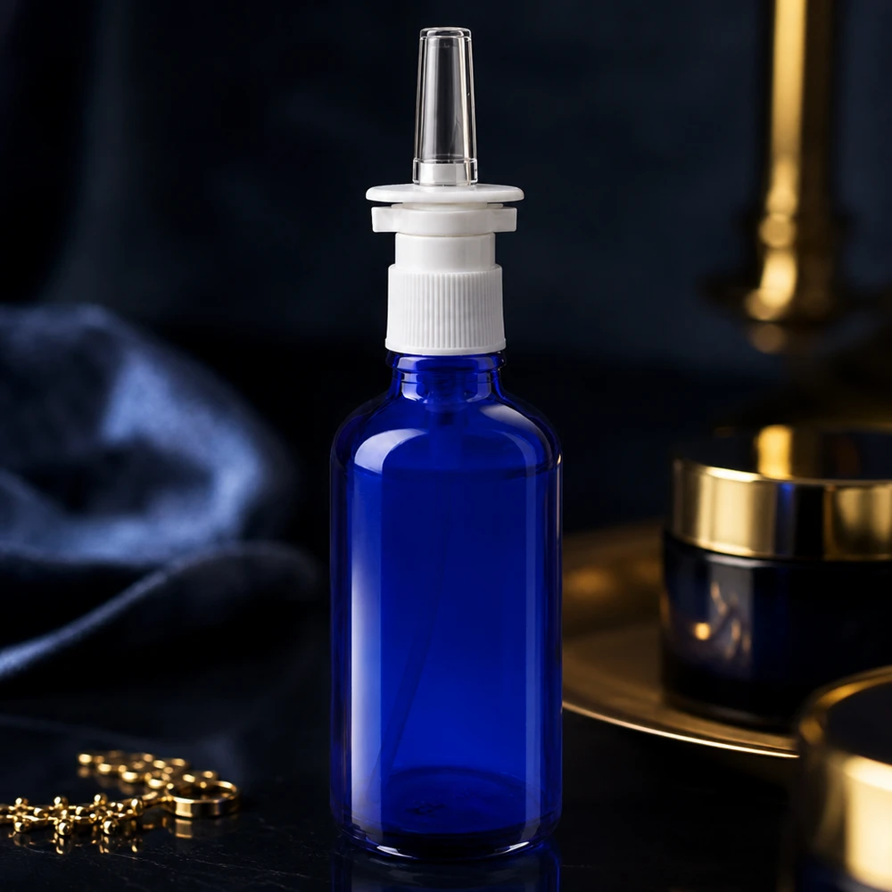 Apothekenflasche blau 50ml Nasenzerstäuber weiß Standard Pharmazeutische Sprühflasche 50ml Blauglas mit transparenter Applikatorspitze Standard-Ausführung